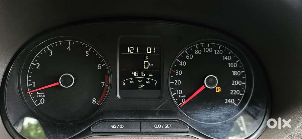 Volkswagen Vento 1.2 Tsi Highline At, 2018, Petrol