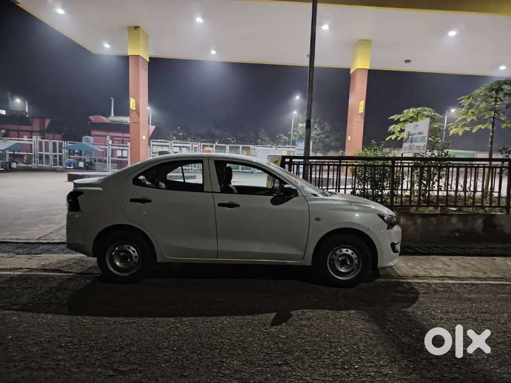 Maruti Suzuki Dzire 1.2 Lxi 2025