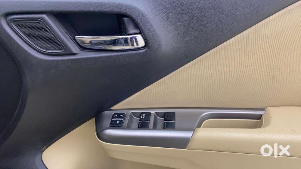 Honda City 2015-2017 I Vtec V, 2016, Petrol