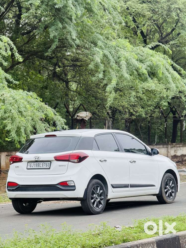 Hyundai I20 Sportz Plus, 2020, Petrol