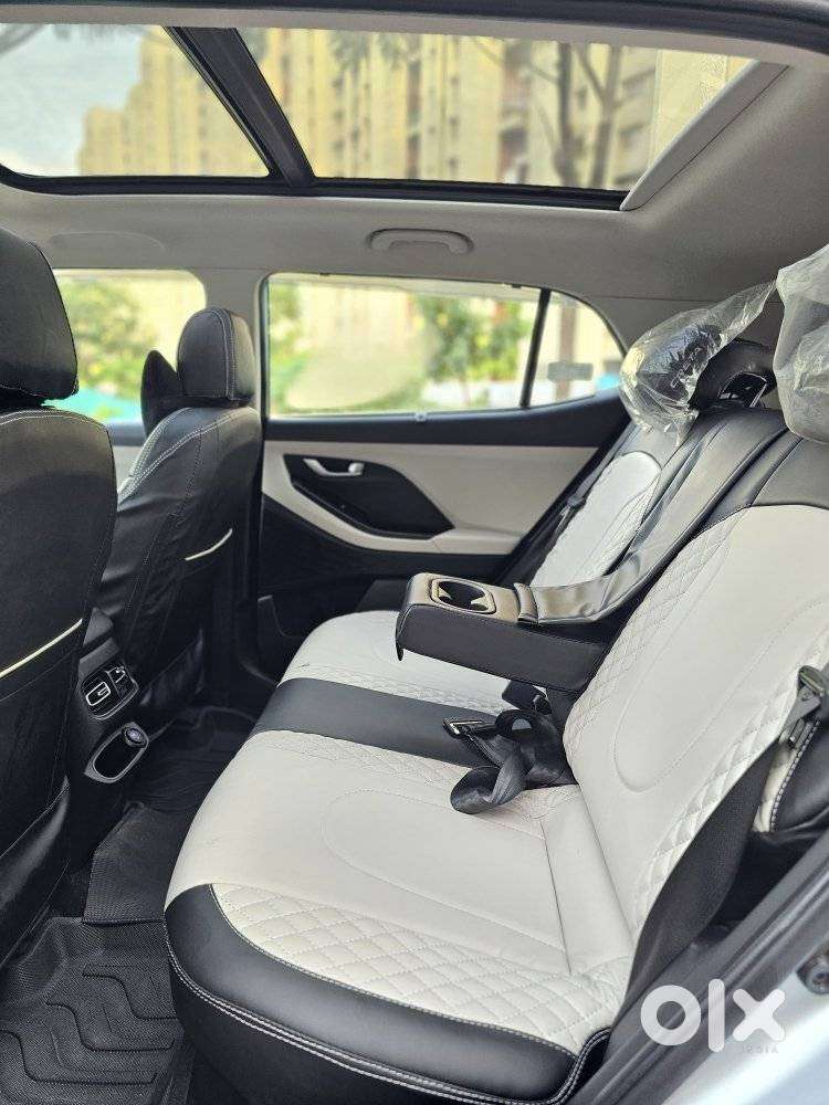 Hyundai Creta Sx Petrol Mt, 2022, Petrol