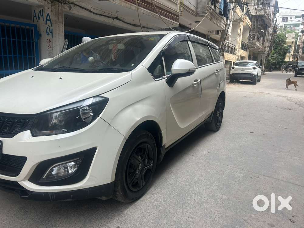 Mahindra Marazzo Diesel 2019