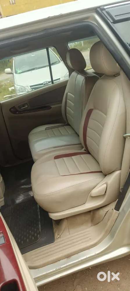 Toyota Innova 2.5 Diesel 2009 Manual