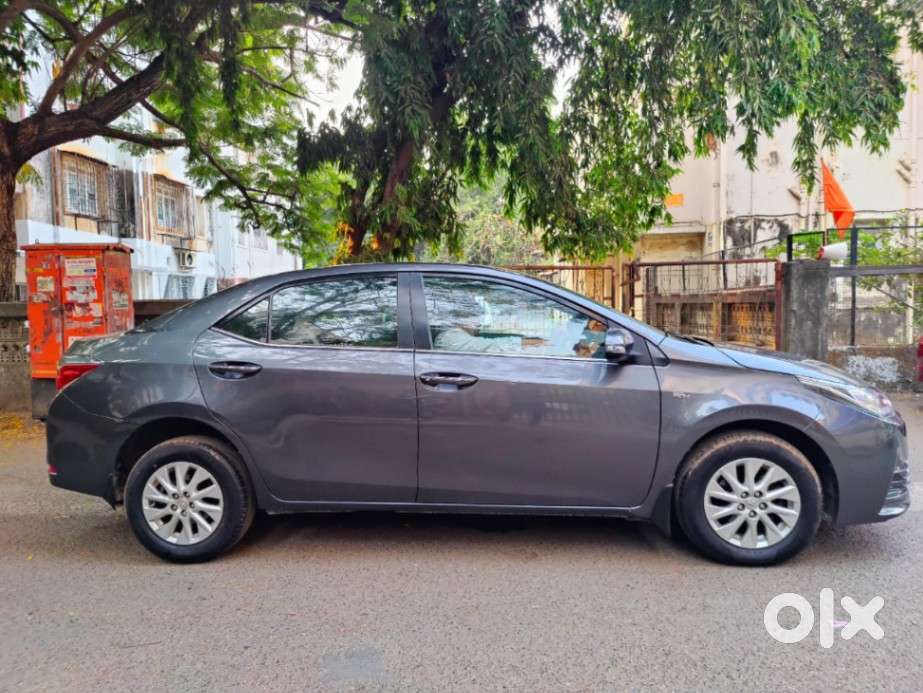 Toyota Corolla Altis [2014-2017] 1.8 G Cvt, 2017, Petrol