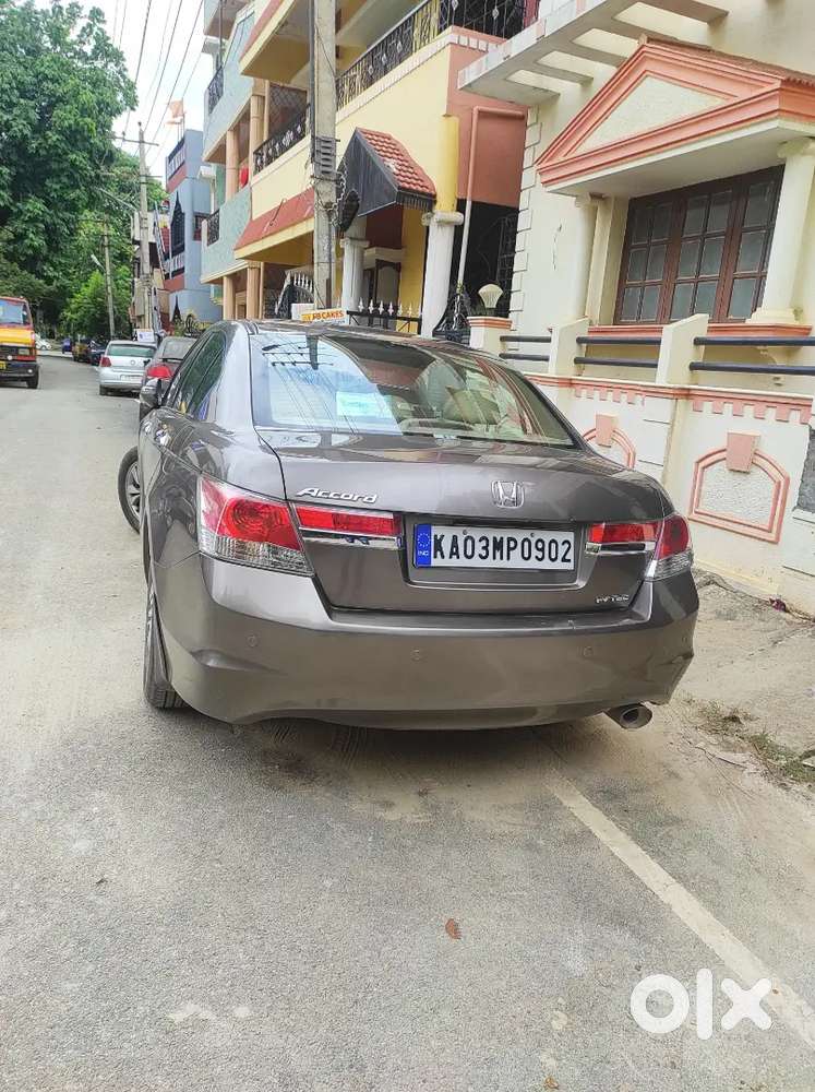 Very Well Maintained, Company Serviced