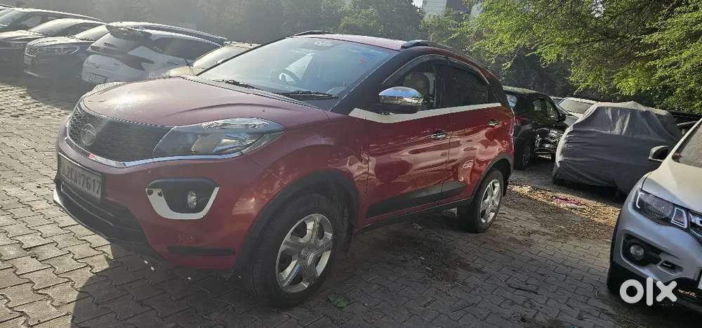 Tata Nexon 2018 Petrol 32000 Km Driven Urgent Sale