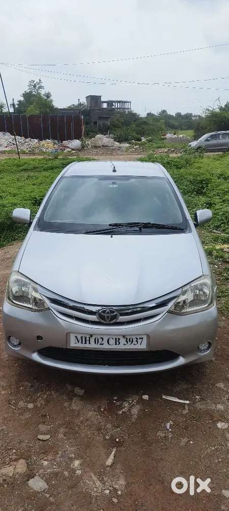 Toyota Etios G Exclusive 2011