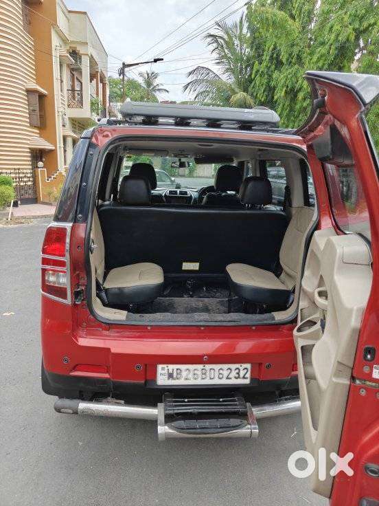 Mahindra Tuv 300 T10 Opt Dual Tone, 2019, Diesel