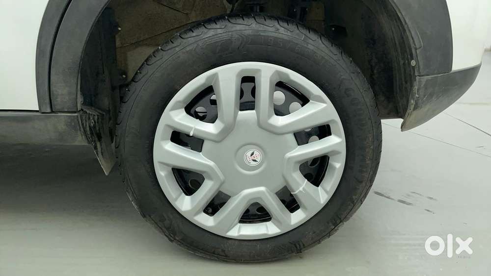 Tata Nexon Creative Plus S 1.2 Revotron Petrol 6 Mt, 2025, Petrol
