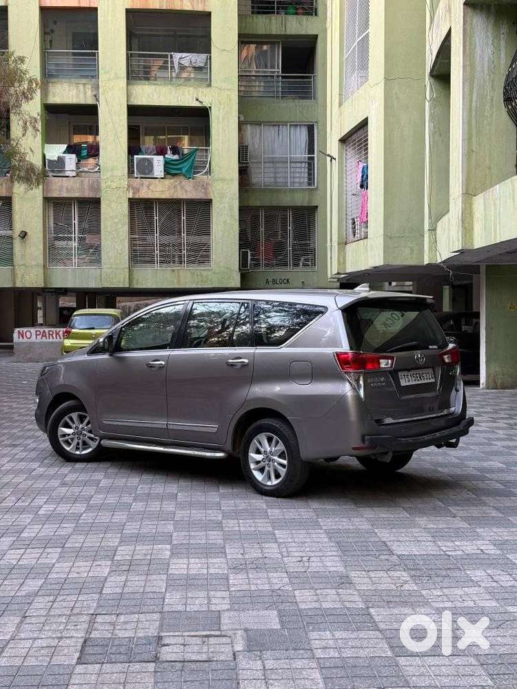 Toyota Innova Crysta 2.8 Gx At, 2018, Diesel