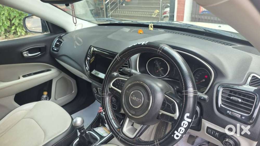 Jeep : Compass 2.0 Diesel
