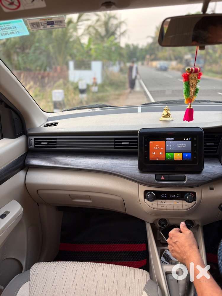 Maruti Suzuki Ertiga Zxi At