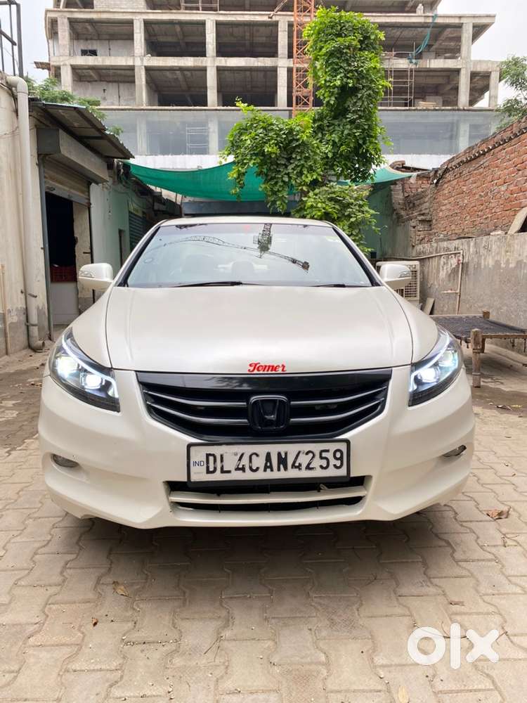 Honda Accord 2011 Petrol Well Maintained