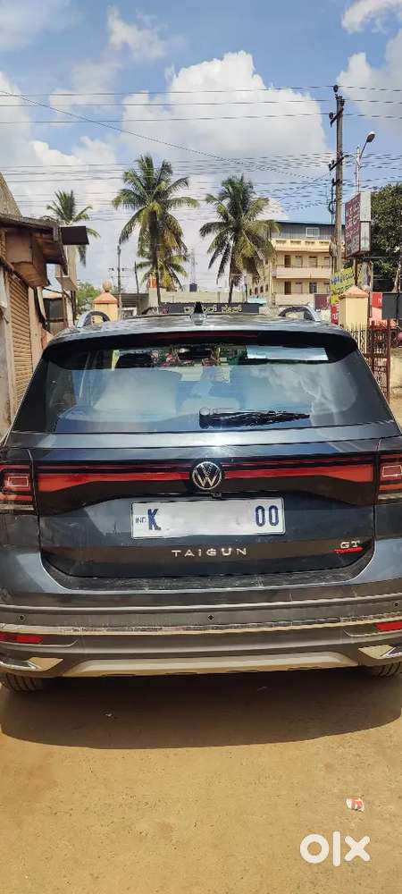 Volkswagen Taigun 2025 Petrol 12500 Km Driven