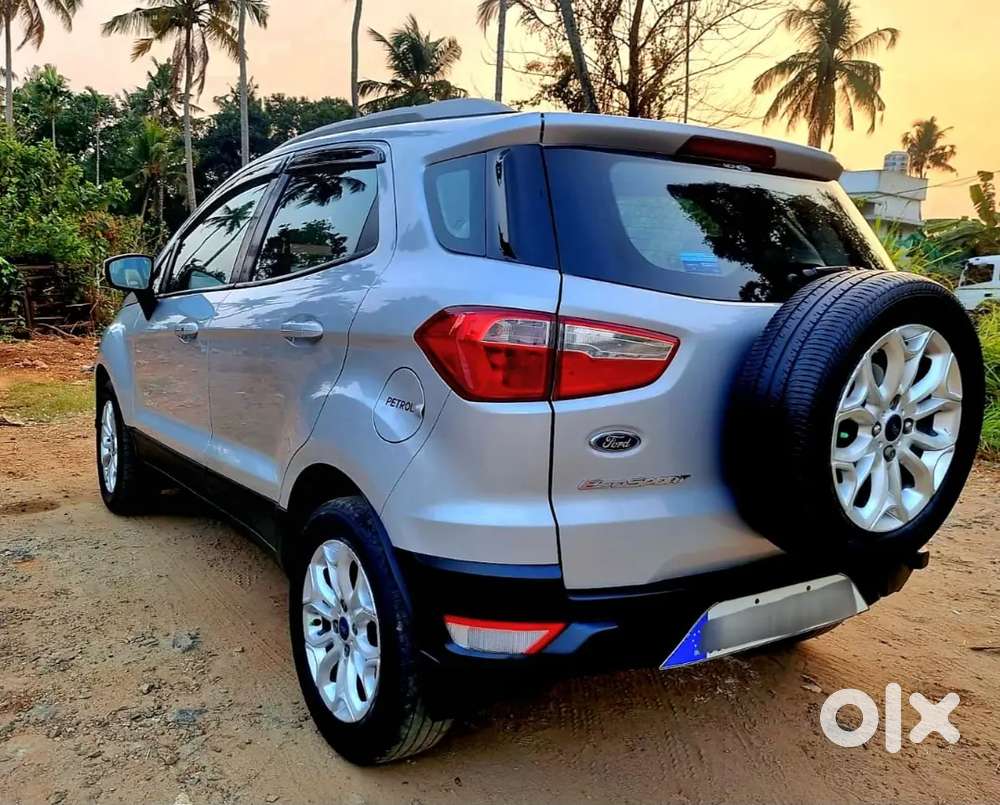 Ford Ecosport 2016 Petrol 90000 Km Driven