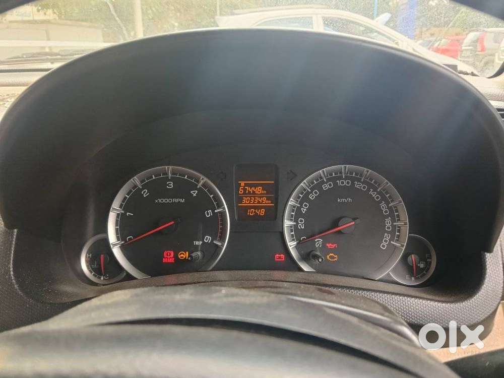 Maruti Suzuki Swift Dzire Vdi Optional, 2016, Diesel