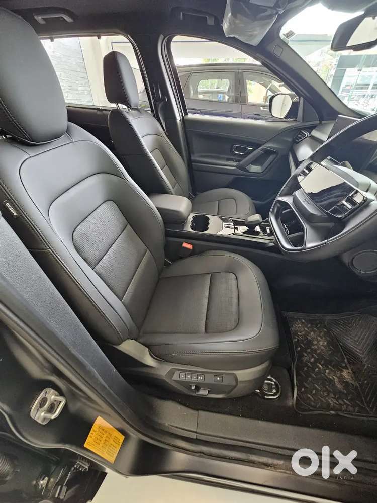 Tata Harrier Fearless 2025 Diesel Automatic