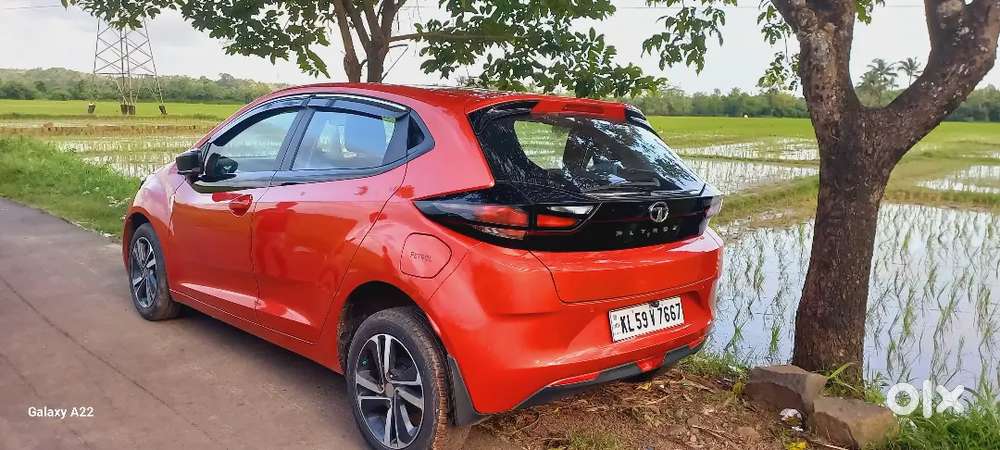 Tata Altroz Xz 2020 Months 6