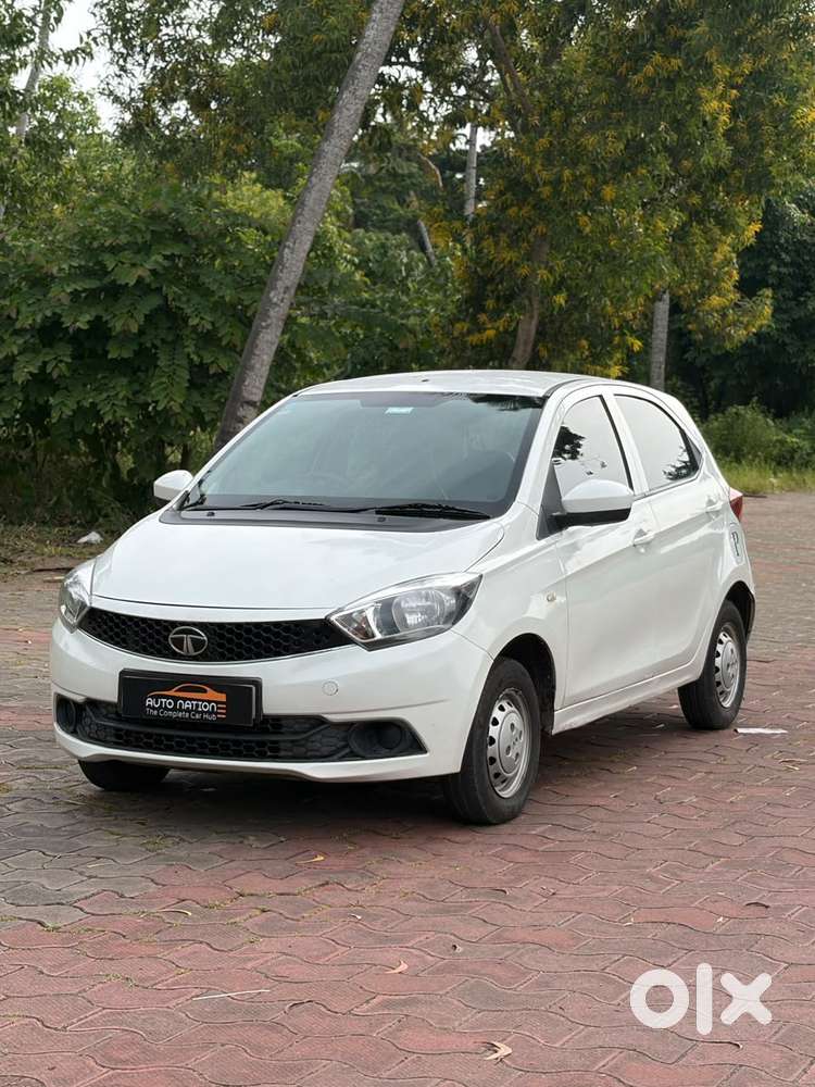 Tata Tiago 1.2 Revotron Xm, 2018, Petrol