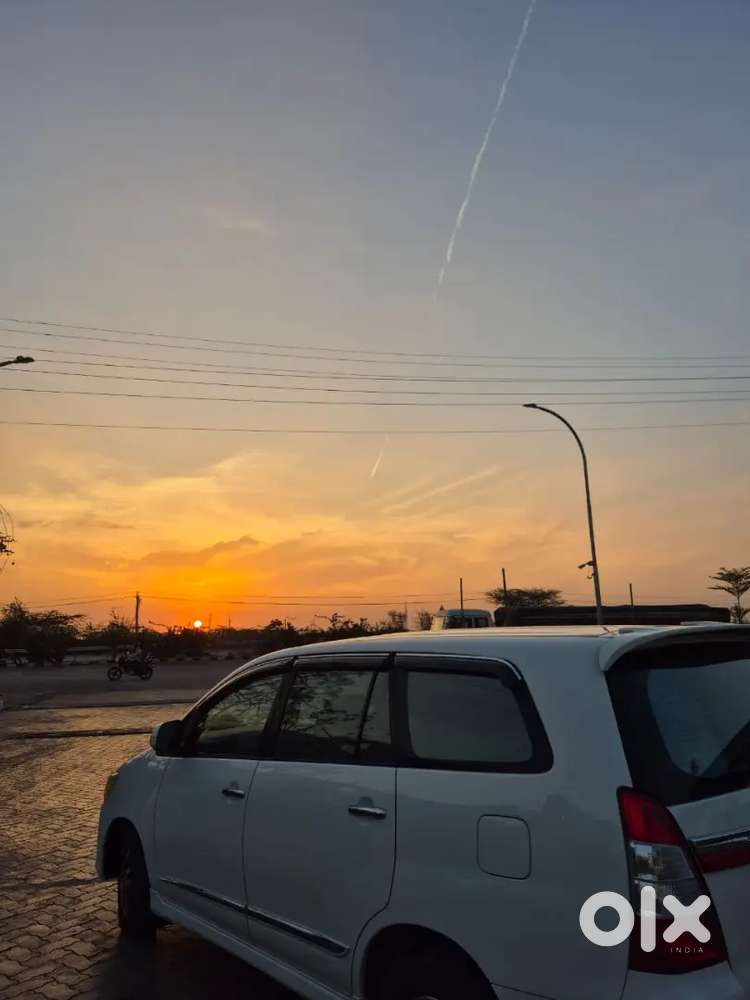 Toyota Innova 2016 Diesel 152000 Km Driven