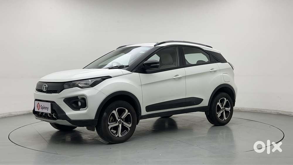 Tata Nexon 1.2 Revotron Xza Plus Premium, 2023, Petrol