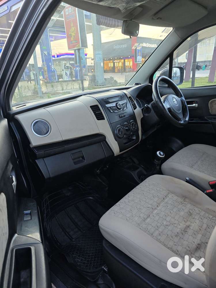Maruti Suzuki Wagon R Vxi, 2017, Petrol