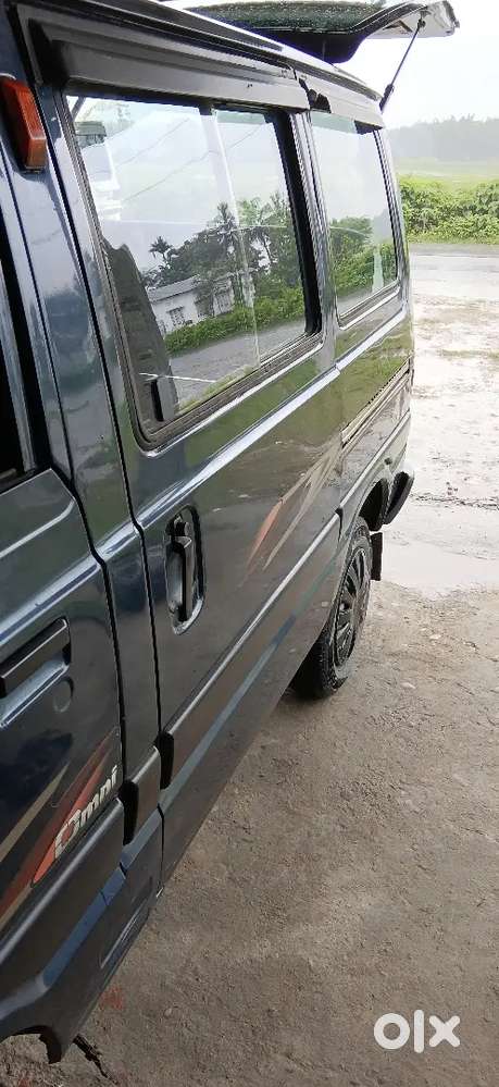 Maruti Suzuki Omni 2016