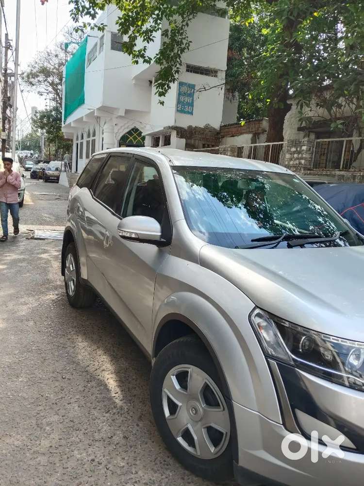 Mahindra Xuv500 2019 Diesel 97000 Km Driven
