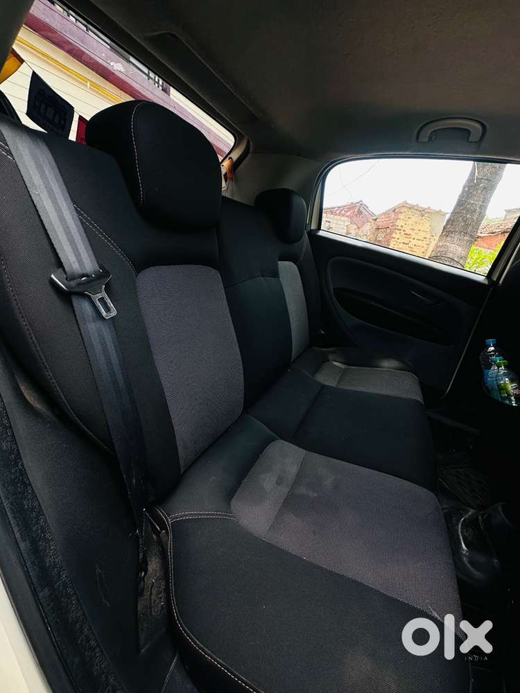 Fiat Grande Punto 2011 Diesel Well Maintained Brand New Tyre 20+