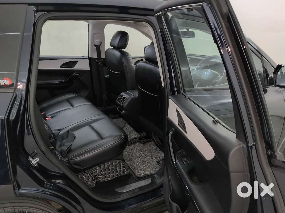Mahindra Xuv700 2.2 Ax 5 Diesel At Str, 2024, Diesel