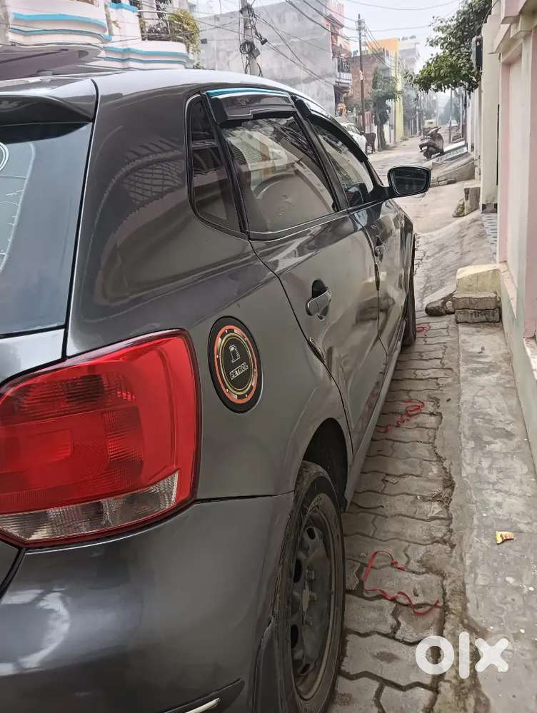 Volkswagen Polo 2012 Petrol 105000 Km Driven