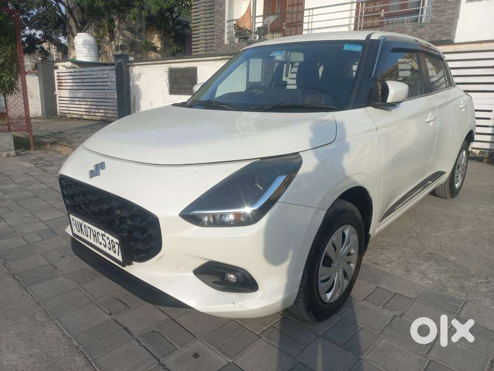 Maruti Suzuki Swift Vxi Optional, 2025, Petrol