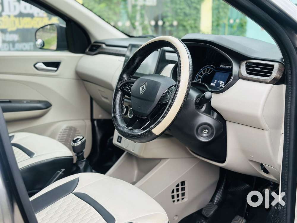 Renault Triber Techno Mt, 2025, Petrol