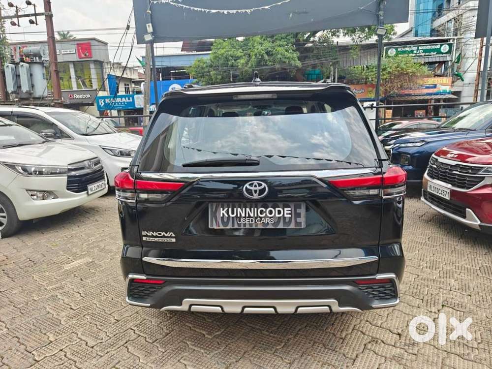 Toyota Innova Hycross 2.0 Gx 8 Str, 2024, Petrol