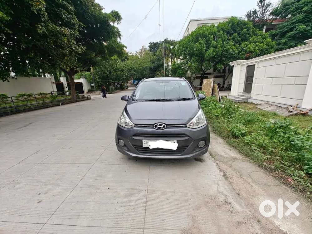 Hyundai Grand I10 2016 Petrol 82000 Km Driven