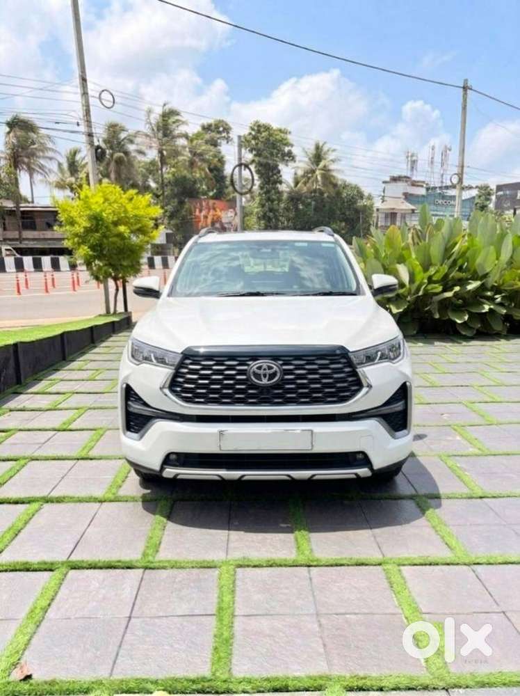 Toyota Innova Hycross 2.0 Gx 7 Str, 2024, Petrol