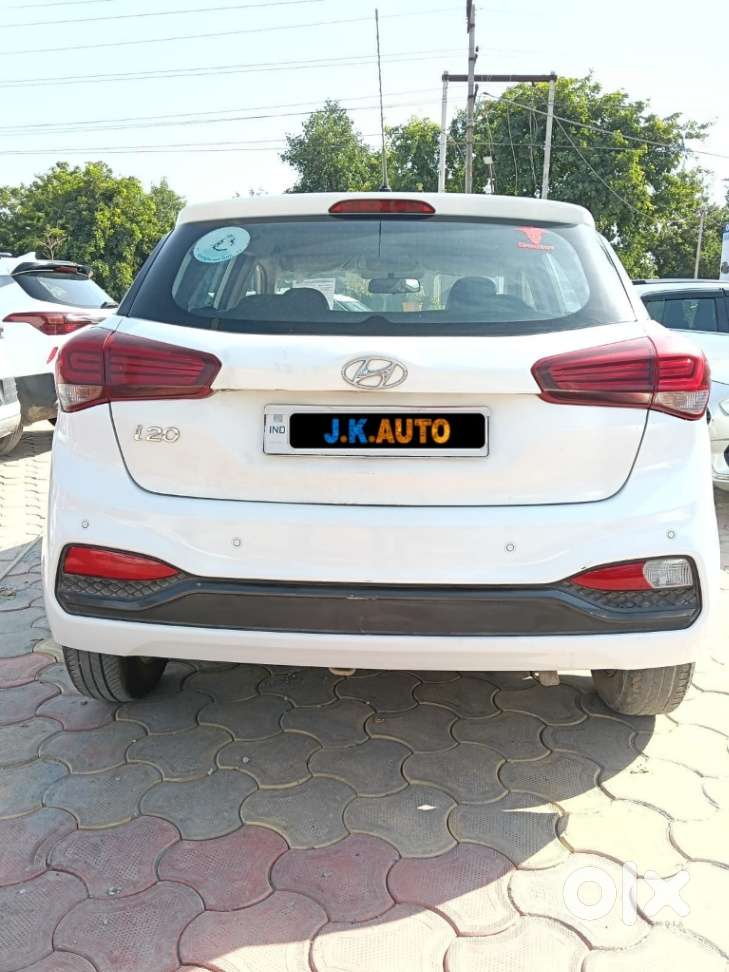 Hyundai I20 Magna 1.2 Mt, 2019, Petrol