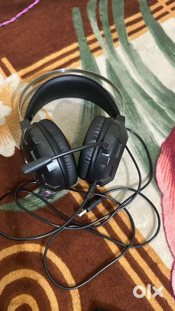 Headphone / A1 condation