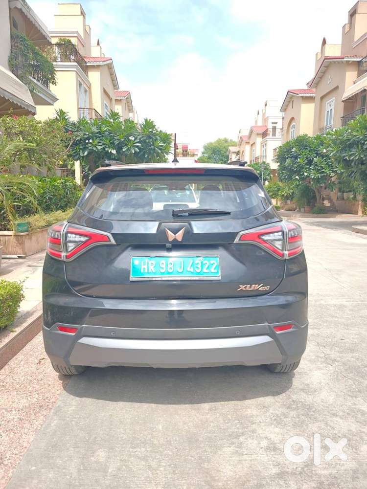 Xuv 400 El Pro ( With Charger )