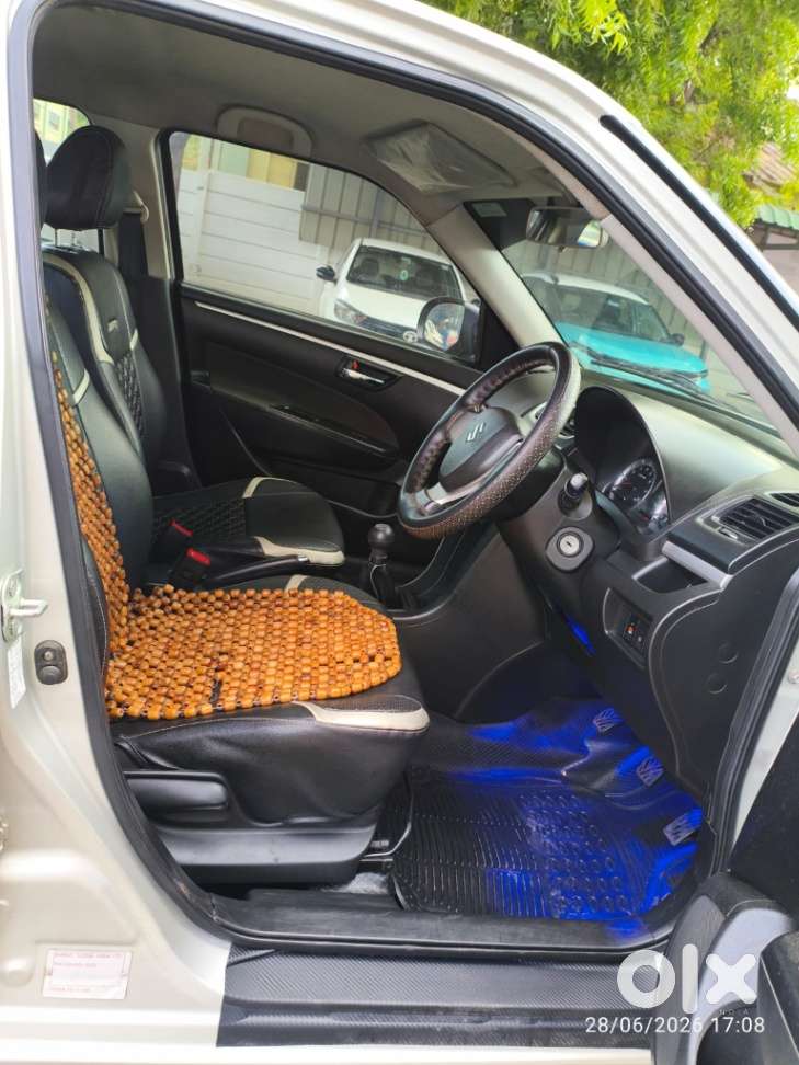 Maruti Suzuki Swift Vxi + Manual, 2015, Petrol