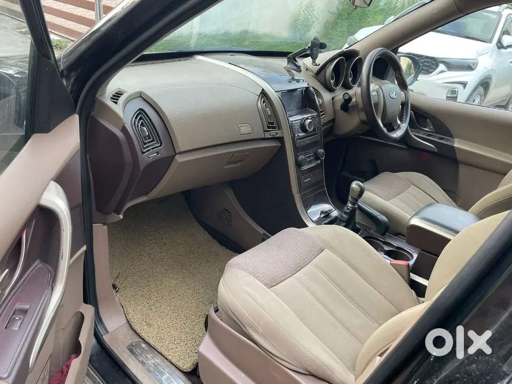 Mahindra Xuv500 2014 Diesel 80400 Km Driven