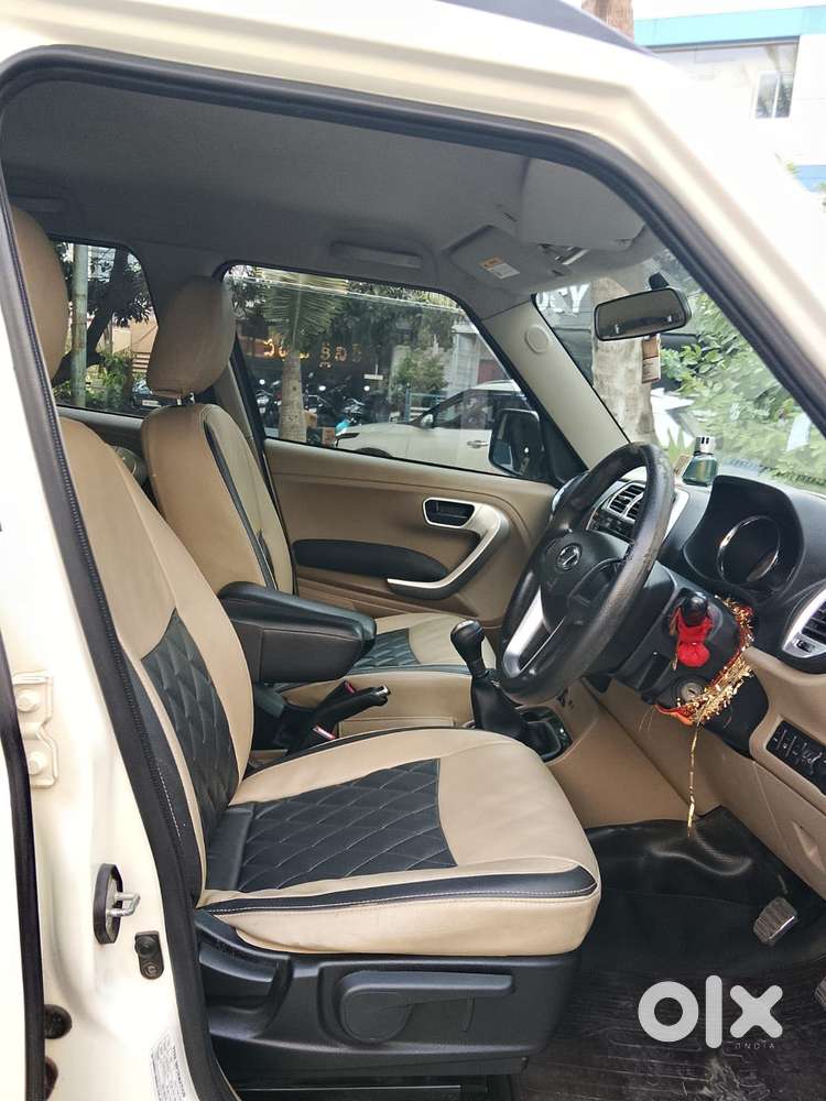 Mahindra Tuv 300 T10, 2019, Diesel