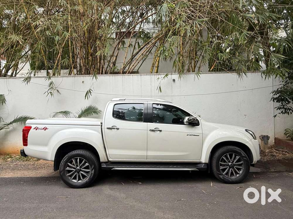 Isuzu D-max V-cross Z 4x4 Mt, 2023, Diesel