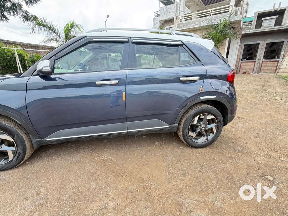 Hyundai Venue Diesel 2019