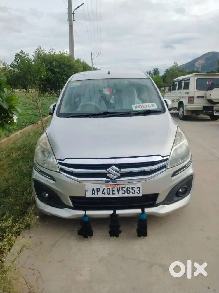 Maruti Suzuki Ertiga 2016 Diesel 140000 Km Driven