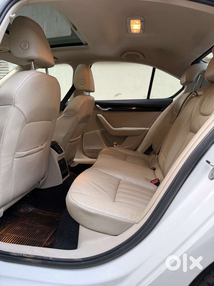 Skoda Octavia 1.8 Tsi At L K, 2018, Petrol