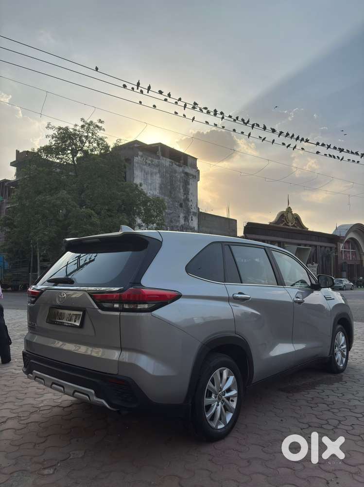 Toyota Innova Hycross 2.0 Gx 7 Str, 2025, Petrol