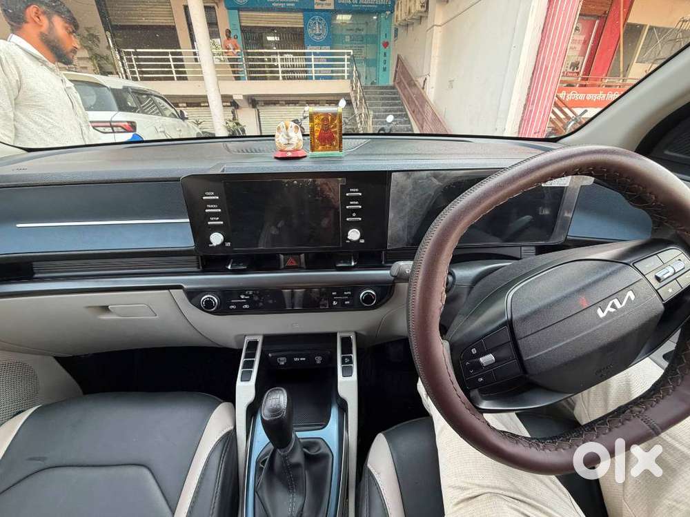 Kia Carens Clavis 2026 Petrol 11000 Km Driven