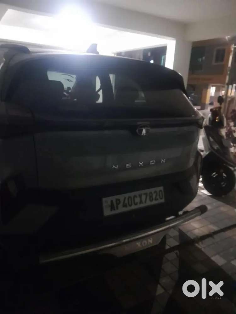 Tata Nexon 2024 Petrol Well Maintained