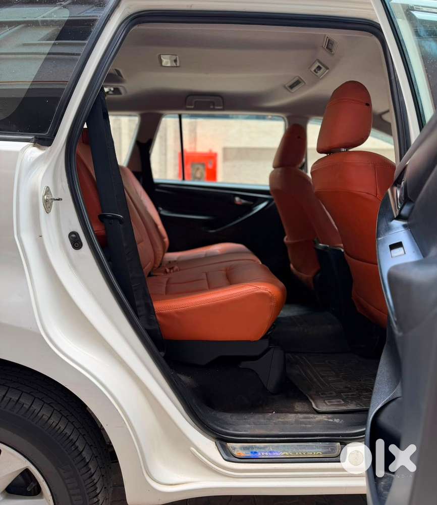 Toyota Innova Crysta G 2017 Diesel Automatic